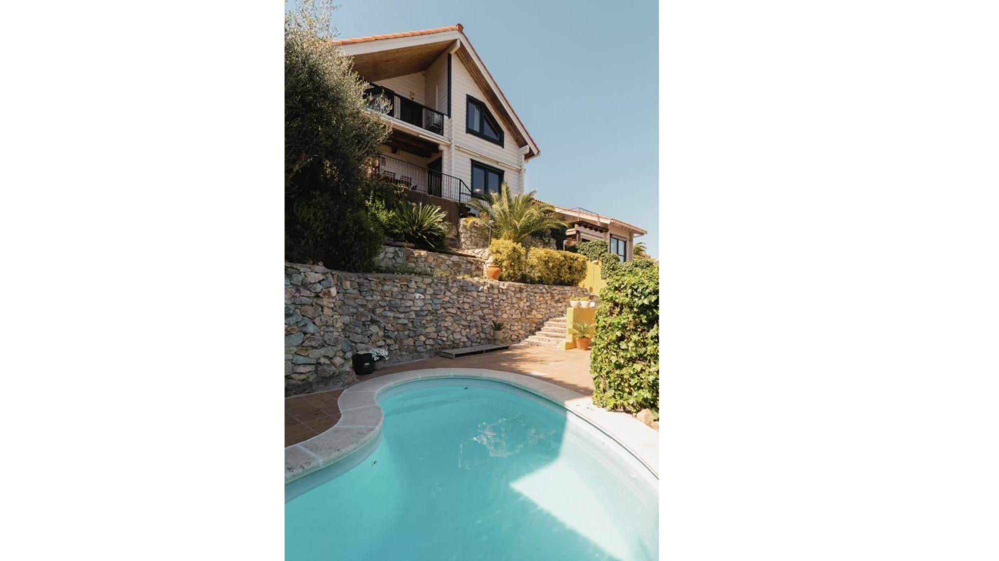 Finland House Barcelona- Ideal Familias Argentona Exterior photo
